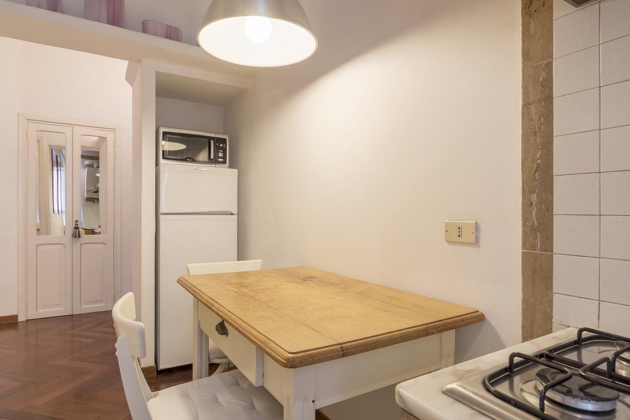 Trastevere Elegant Apartment โรม ภายนอก รูปภาพ